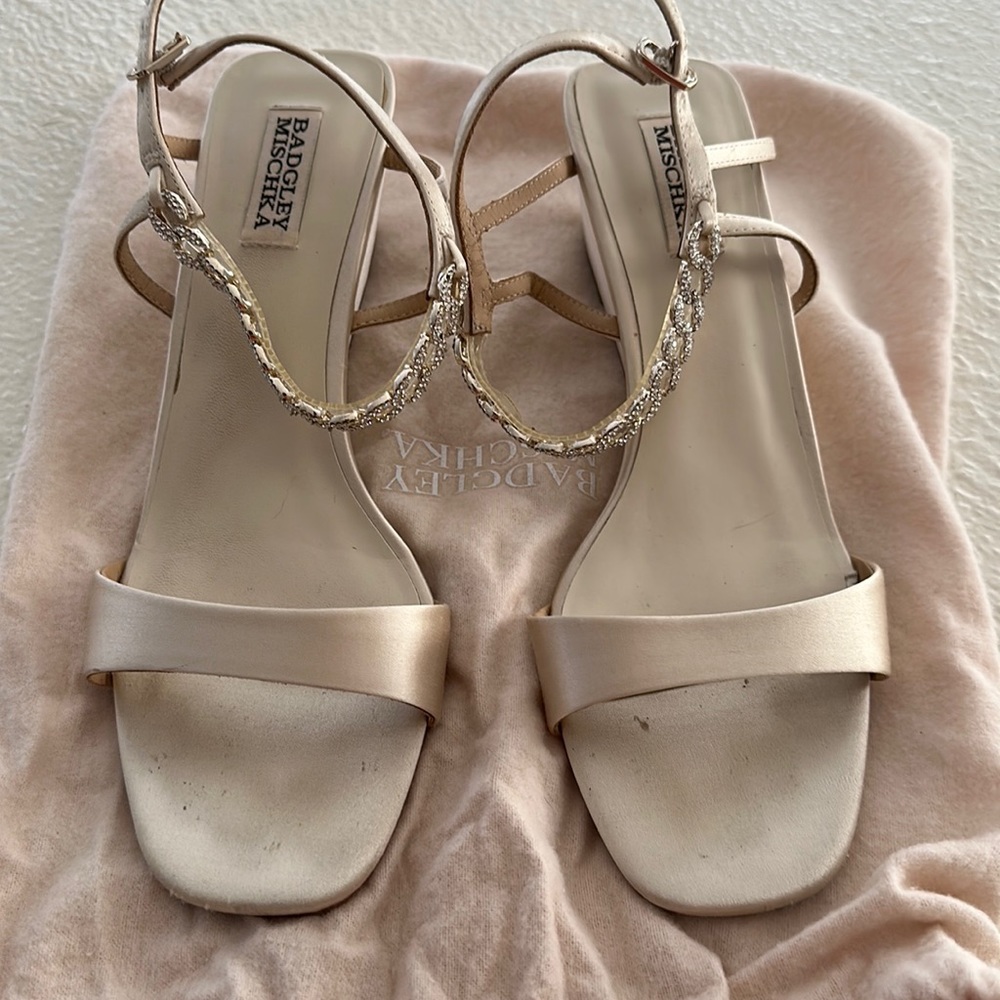 Off white satin wedge heel open toed shoes